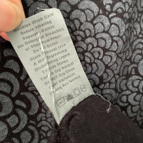 Fresh Produce Floral‎ Gray Black Dress - Picture 9 of 11